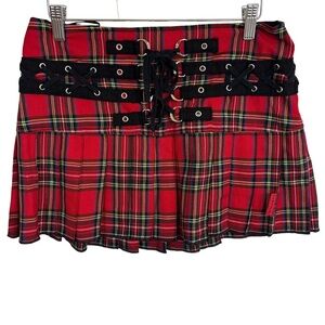 VTG Tripp NYC Red & Black Plaid Corset Tie Pleated Mini Skirt Sz M Punk Goth EUC